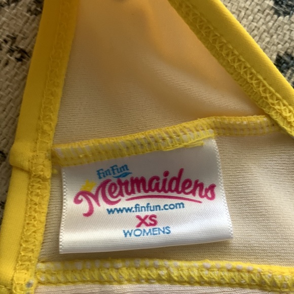 FIN FUN Mermaidens bikini top - Picture 4 of 4